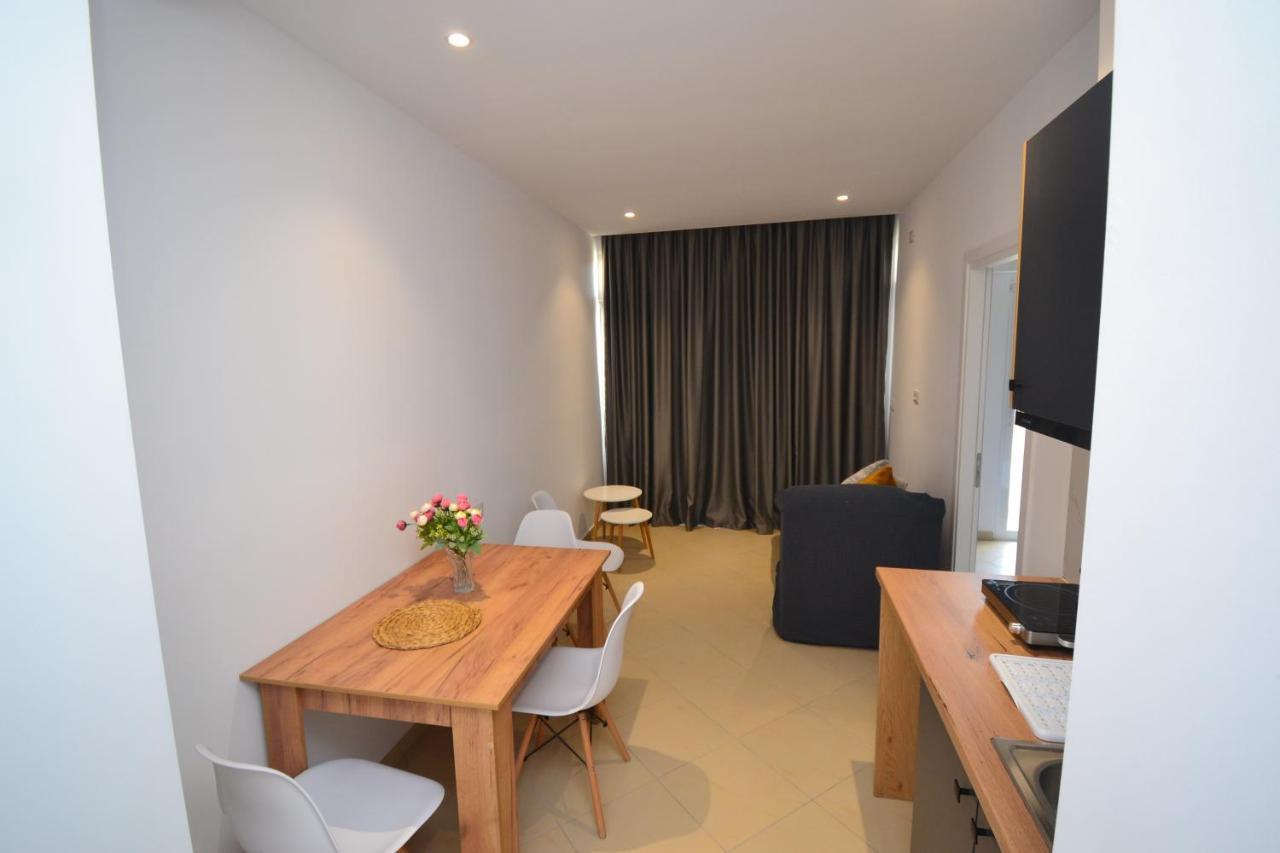 E&L Luxury Apartments Sarandë 外观 照片