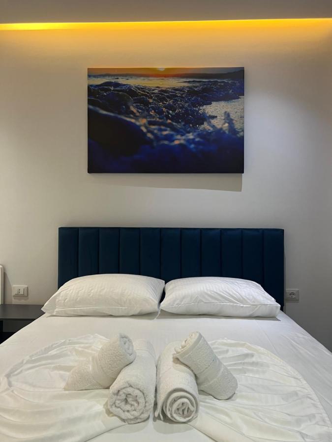 E&L Luxury Apartments Sarandë 外观 照片