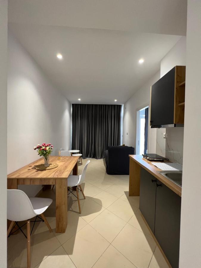 E&L Luxury Apartments Sarandë 外观 照片