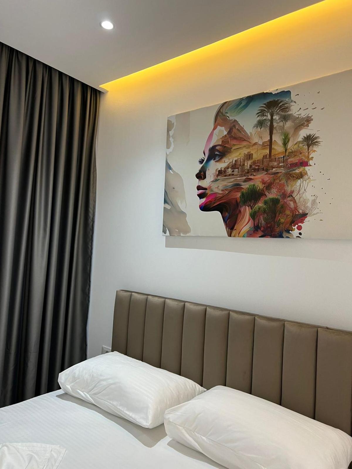 E&L Luxury Apartments Sarandë 外观 照片
